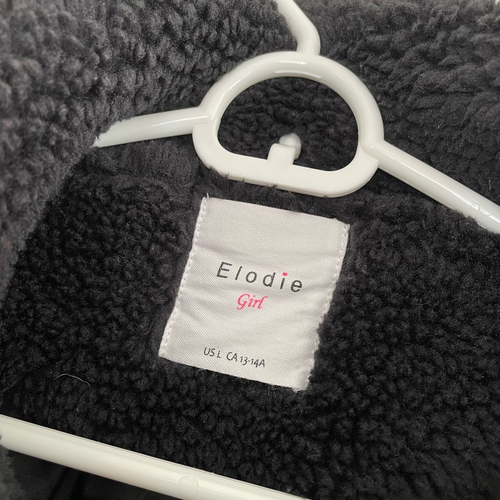 Fuzzy jacket - Picture 5 of 6